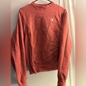 Women’s XS champion crew neck